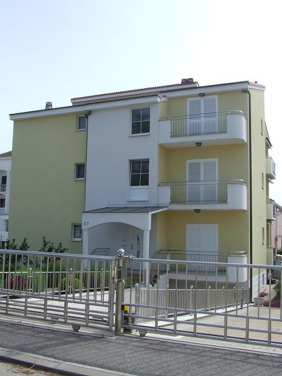 Apartments Renato Zadar Eksteriør bilde
